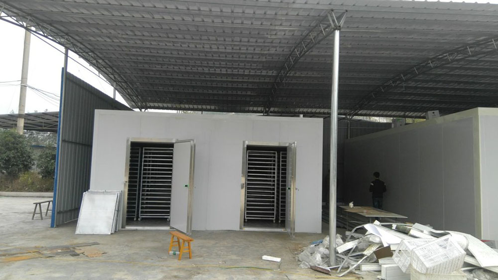 ����ˮ�a(ch��n)Ʒ��ɷ� С�ͺ��rˮ�r�~(y��)����� ���r���